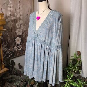 Festi Blue Damask Boho Crochet Lace Bell Sleeve Babydoll Tunic Top Size 2X